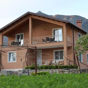 Koman_lakeview_apartments Appartement Shkodër